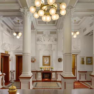 seven-days-hotel-prague.praguehotelsweb.com/
